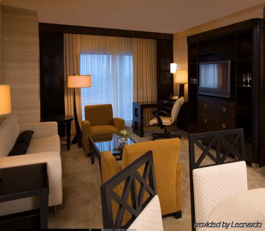 Motorcity Casino Hotel Detroit Szoba fotó